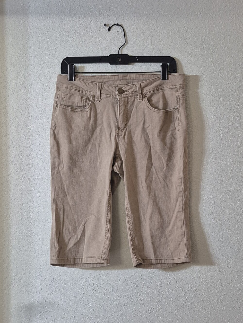 Faded Glory Beige Knee-Length Bermuda Shorts